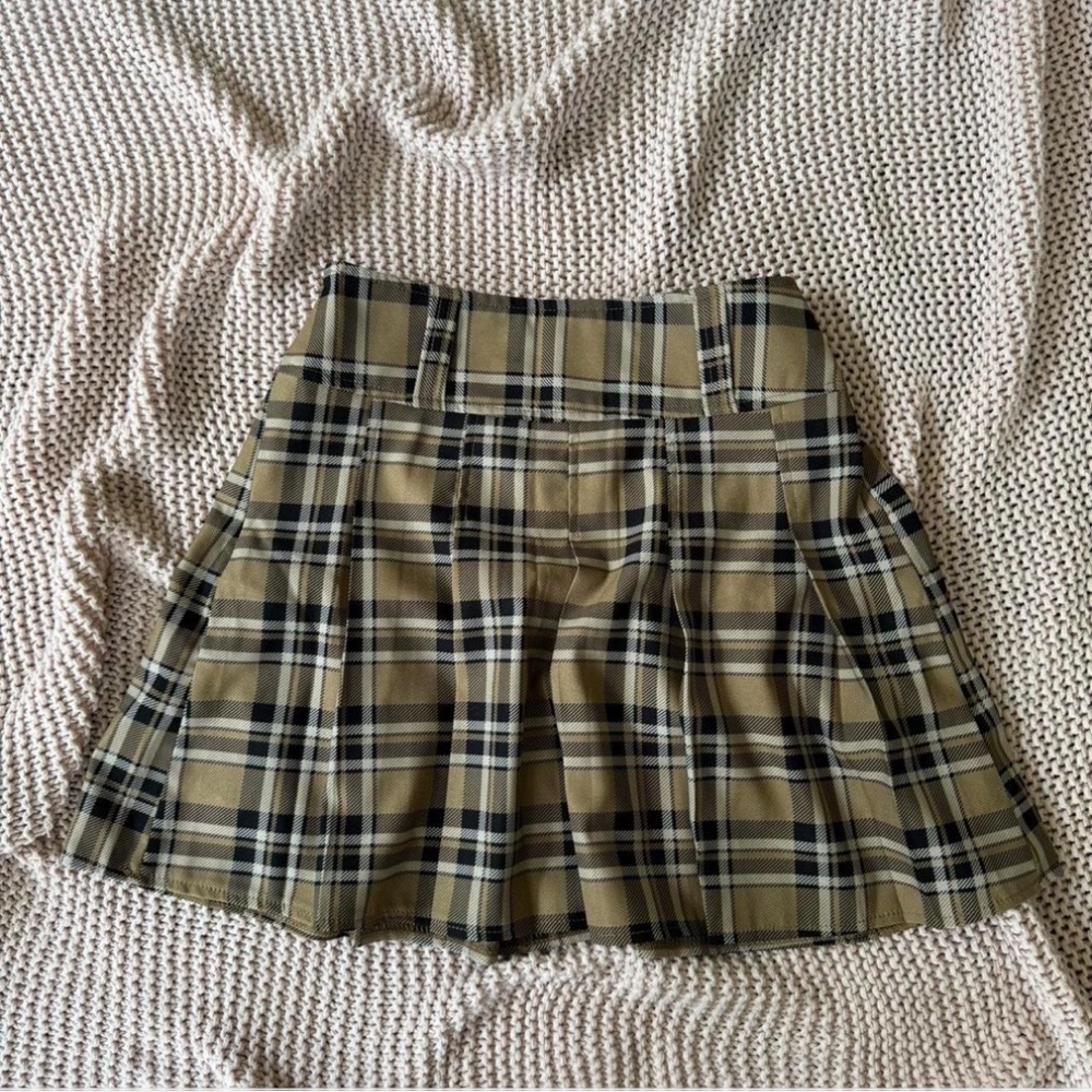 Plaid Pleated Skirt